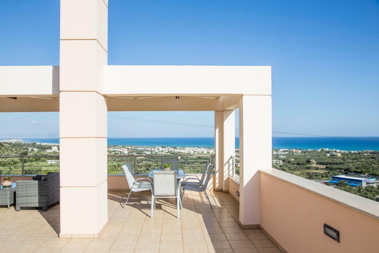 Villa Saint George Maroulás エクステリア 写真